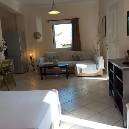 Sea Side House بيت للعطل *