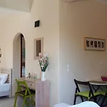 Nyaraló Sea Side House