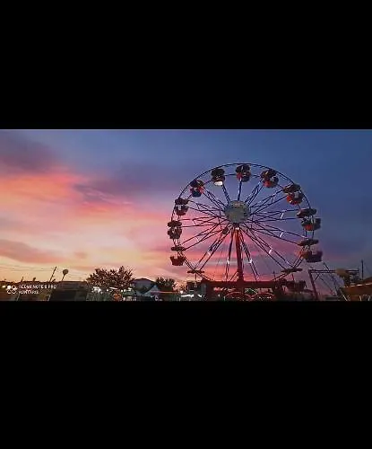 Sea Side House Сasa de vacaciones